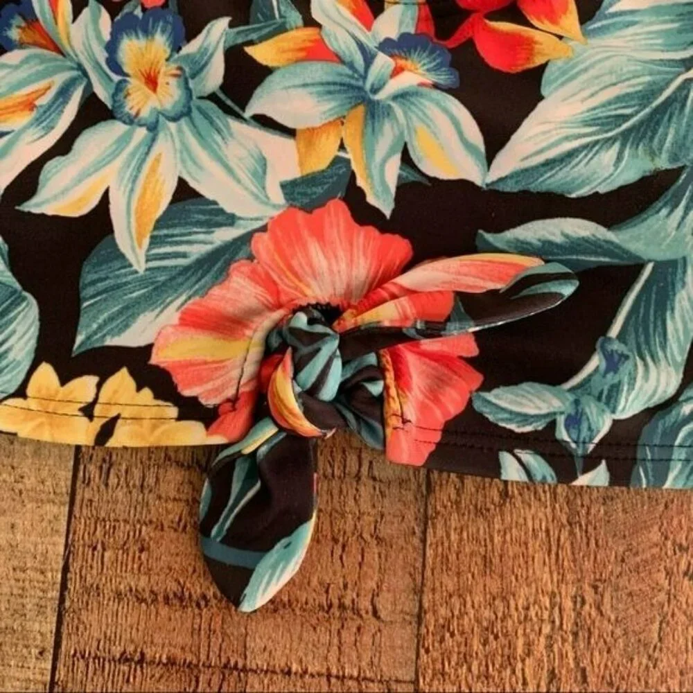 Old navy girls Hawaiian floral print bikini top with tie front